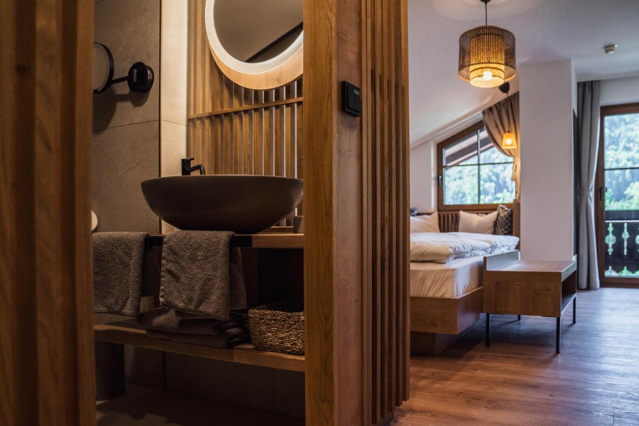 Bergrose Hideaway Hotel Strobl Exterior photo